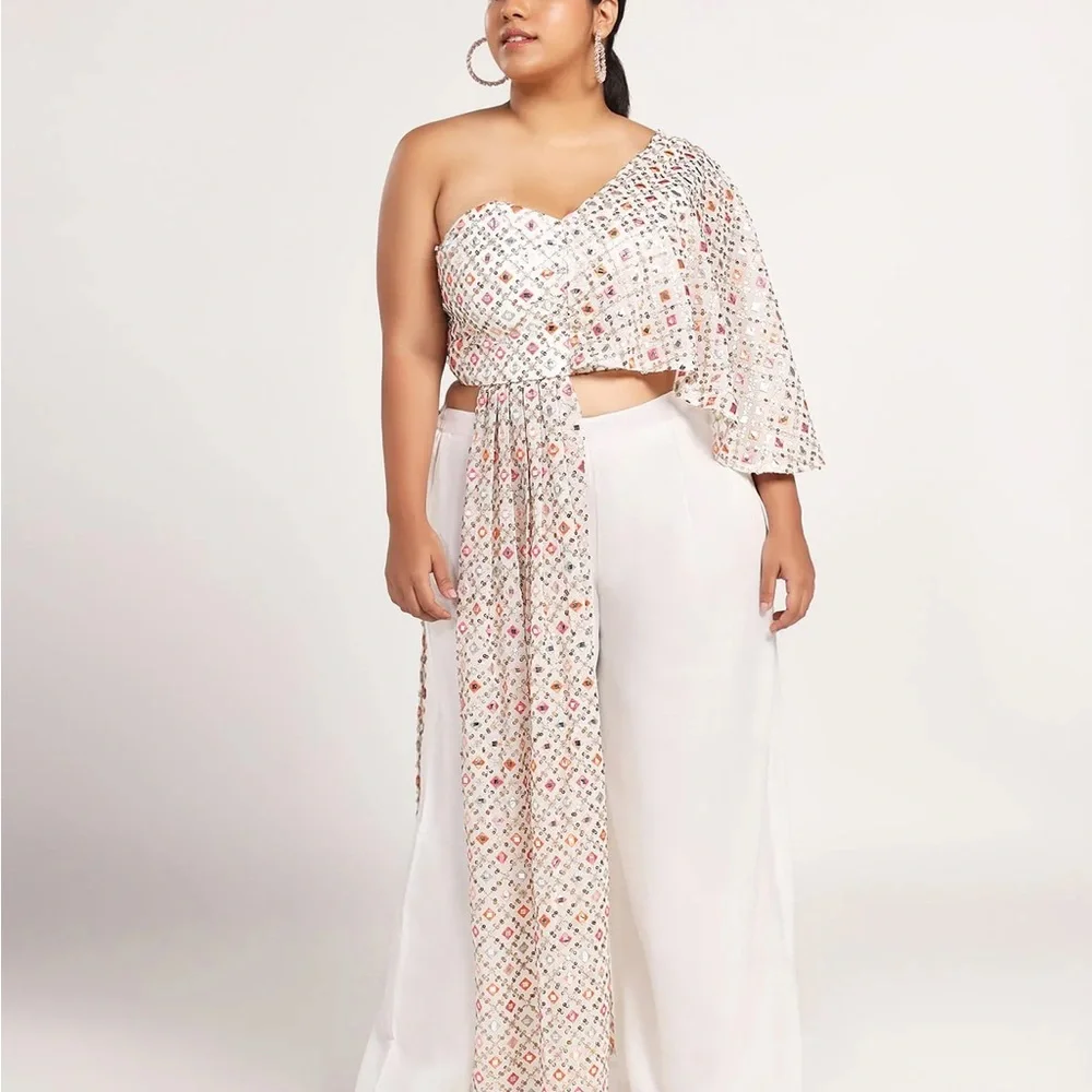 Holi Chic Monica Top XL - Picture 1 of 6